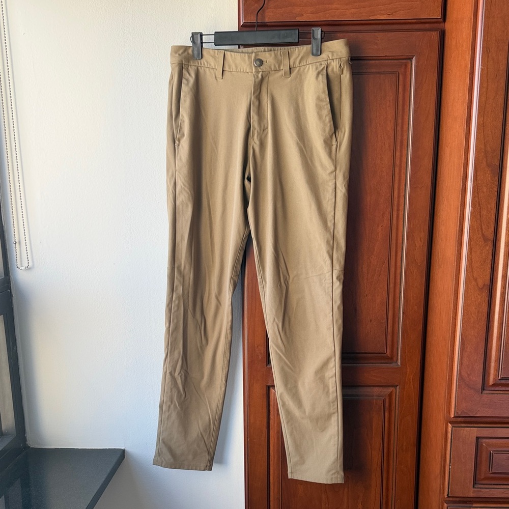 lululemon athletica Men's Khaki Chinos